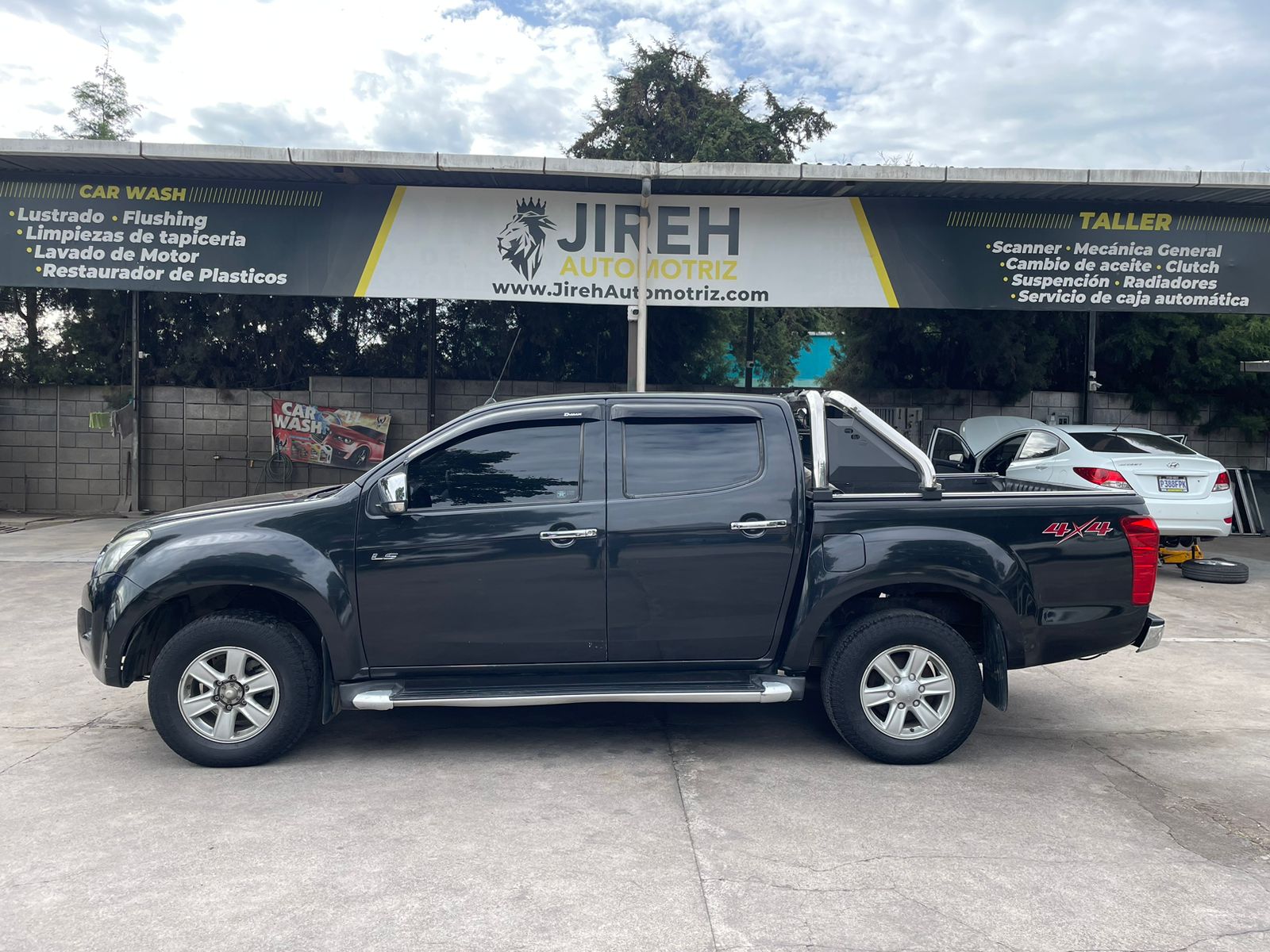 ISUZU DMAX 2014 4x4 MECANICO 2.5 TURBO DIESEL